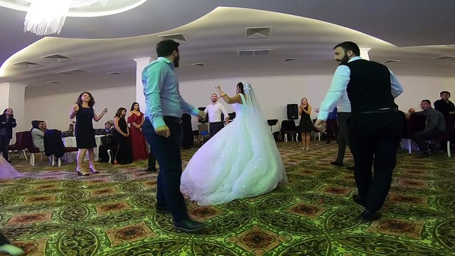 Gözde & Süleyman - Bahçe Duvarından Aştım ( Düğün)