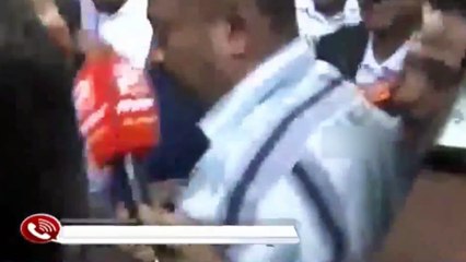 ஊரெல்லாம் போலீஸ் தேடியபோது, காரை ஓட்டியபடி வந்து ஆஜரான ஜனார்த்தன ரெட்டி -வீடியோ