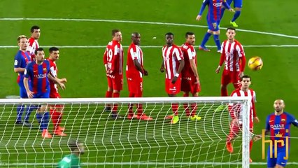 Lionel Messi ● Top 10 Cheeky Skills & Plays