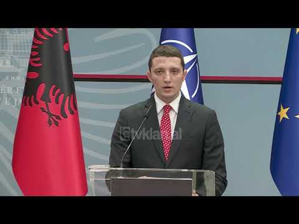 Shpallet “non grata” eurodeputetja Eleni Theocharous