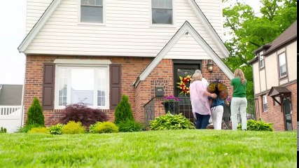 Get Out Of My Room! S 1, E 20 FULL E - Dress To Impress | Universal Kids