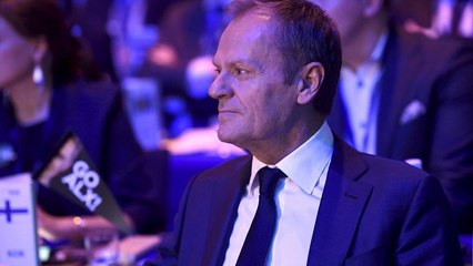 Tusk celebra il centenario della Polonia indipendente