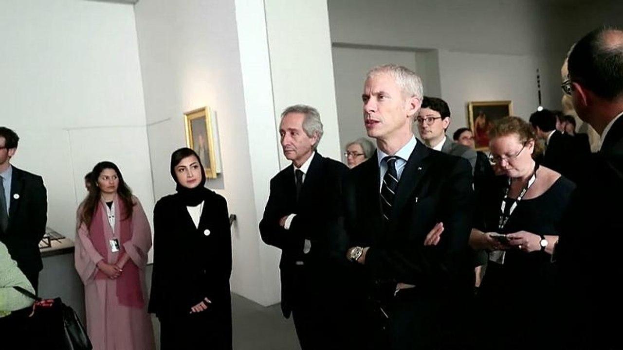 وزير الثقافة الفرنسي يحتفل بالذكرى الأولى لافتت...