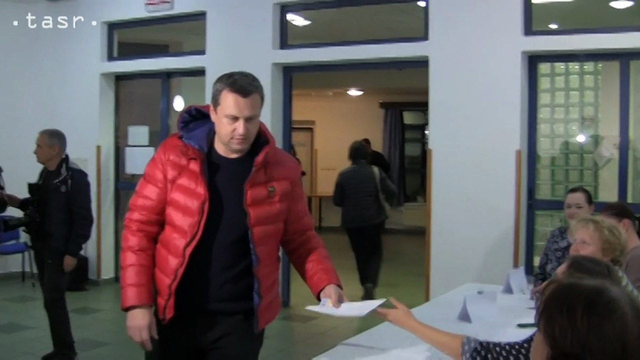 V Miloslavove - Alžbetinom Dvore odvolil už aj predseda parlamentu Andrej Danko