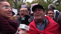 Banderas republicanas y consignas independentistas en la protesta convocada por Iglesias ante el Supremo