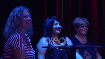 Mos i fol shoferit - Komentet e shqiptarëve për vajzat që kalojnë të 30-at dhe janë beqare