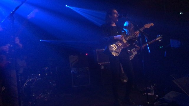 Rendez-vous soniques: MNNQS, Veik et Tess Parks à Art Plume