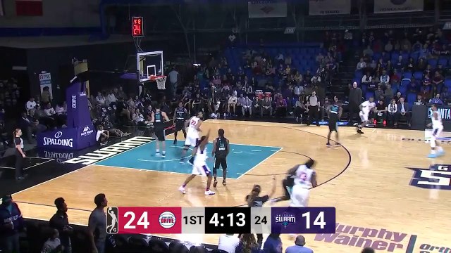 Pistons Khyri Thomas Scores Career-High 32 PTS For Grand Rapids Drive