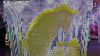 5 Myths About Drinking Lemon Water