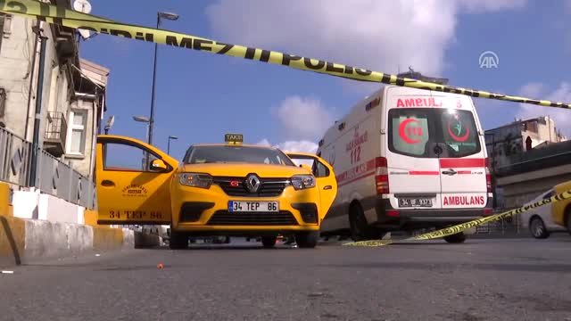 Taksi Sürücüsü Aracında Ölü Bulundu - İstanbul