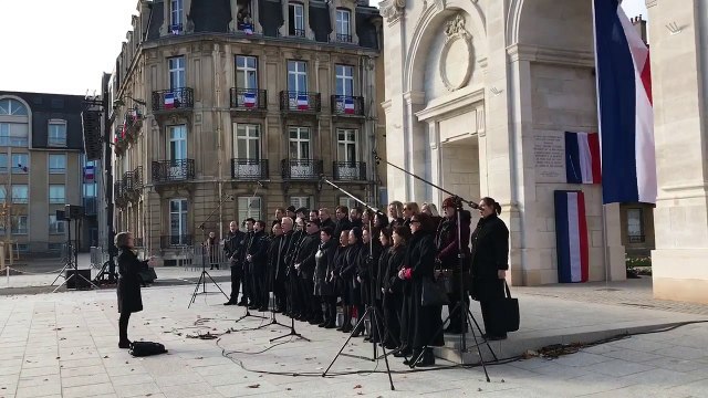Nancy : le choeur de l'opéra de Nancy entonne la Marseillaise