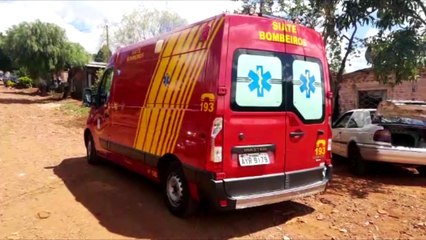 Homem tem ferimento na cabeça durante reparo em veículo