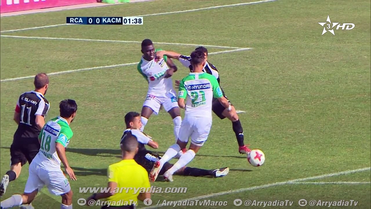 شاهد هدف الرجاء الرياضي الاول في مرمى الكوكب المراكشي