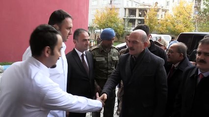Bakan Soylu'dan patlamada yaralanan askerlere ziyaret - HAKKARİ