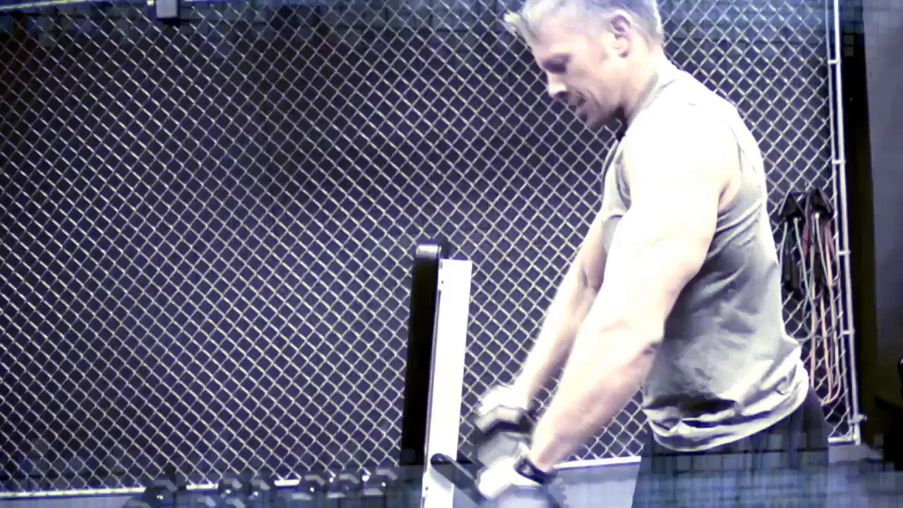 How to Eat Before Bed For Faster Fat Loss (How to Lose Weight While You Sleep)