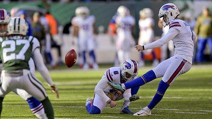 Hauschka drills 54-yard FG
