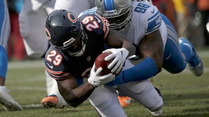 Tarik Cohen cuts back inside for TD