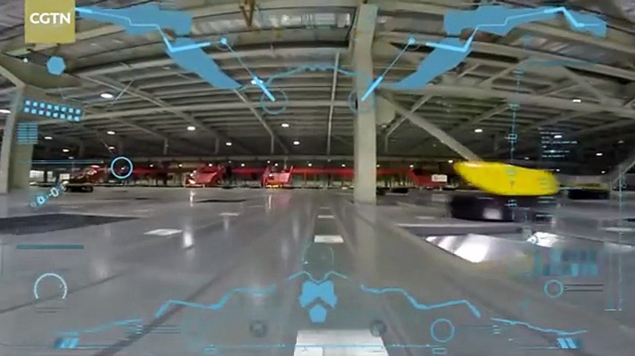 Robots sorting 200,000 parcels a day