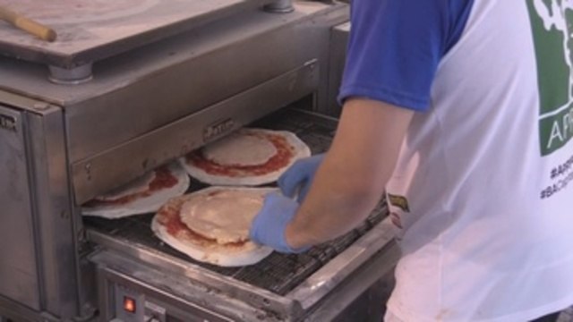 Argentina logra el récord Guinness por elaborar 11.000 pizzas en 12 horas