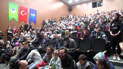 Şehit Kaymakam Safitürk'ün hayatını tiyatroyla anlattılar - SAKARYA