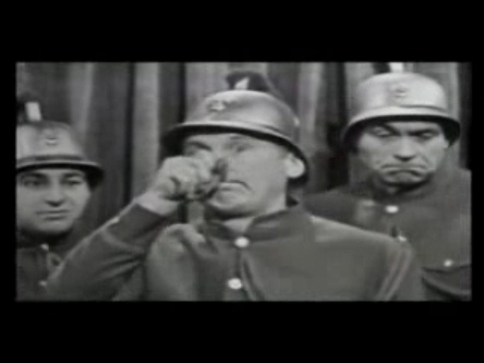 Bourvil Pompier LES ABEILLES