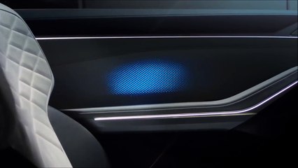 2018 BMW X7 - interior Exterior and Drive