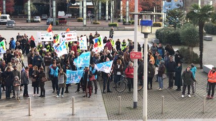 Les enseignants en colère dans la rue