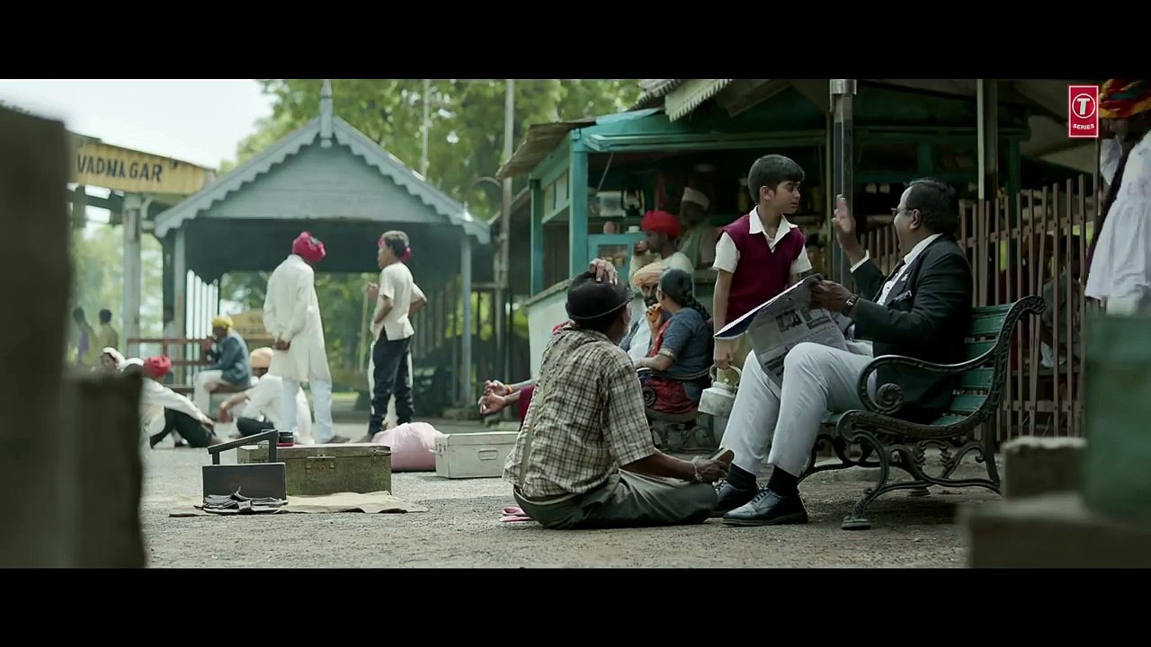 Chalo Jeete Hain With Lyrics - Shail-Pritesh - Mangesh Hadawale