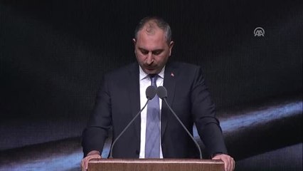Adalet Bakanı Gül: "Arabuluculuk Uygulamasını Yaygınlaştırmak İçin Önümüzdeki Dönemde Adım Atmayı...