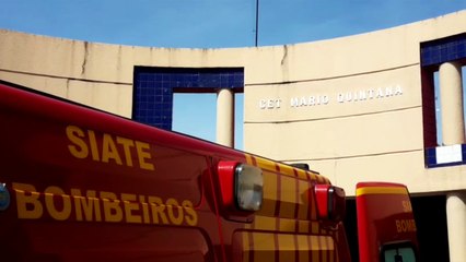 Garota é socorrida pelos Bombeiros em Colégio