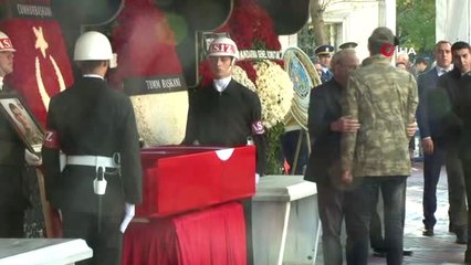 Hakkari'deki Patlamada Şehit Olan Piyade Topçu Er Melih Sancar Son Yolculuğuna Uğurlandı