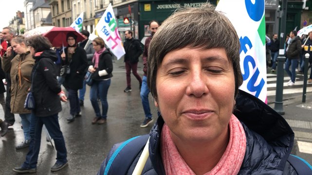 Un millier d’enseignants manifestent