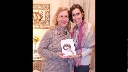 Μαρία Αμφιλοχιάδου "Βιβλίων Φως" Καλεσμένη η Νικολέττα Ρεπάνη στο Butterflywebradio Νο1