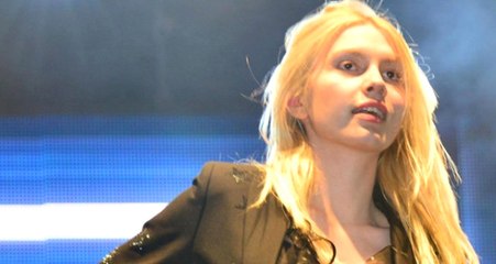 Aleyna Tilki, İtalya Sokaklarında Moda Rüzgarı Estirdi