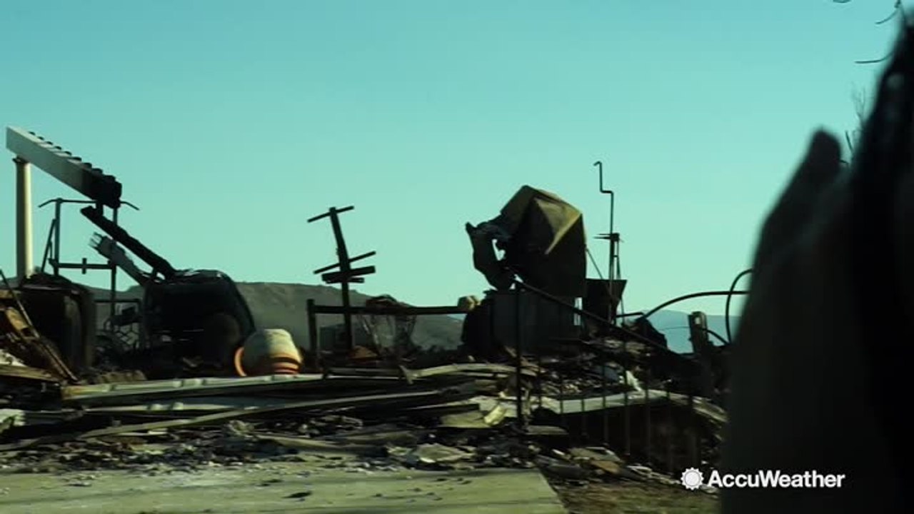 Hundreds of homes destroyed by Woolsey Fire in California