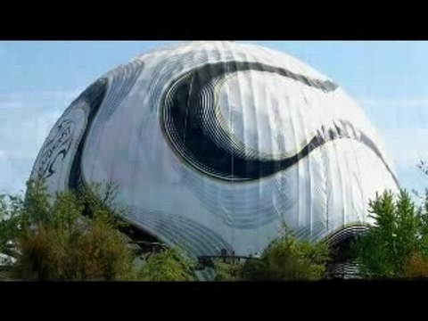 EUROSAT montagne russe looping roller coaster