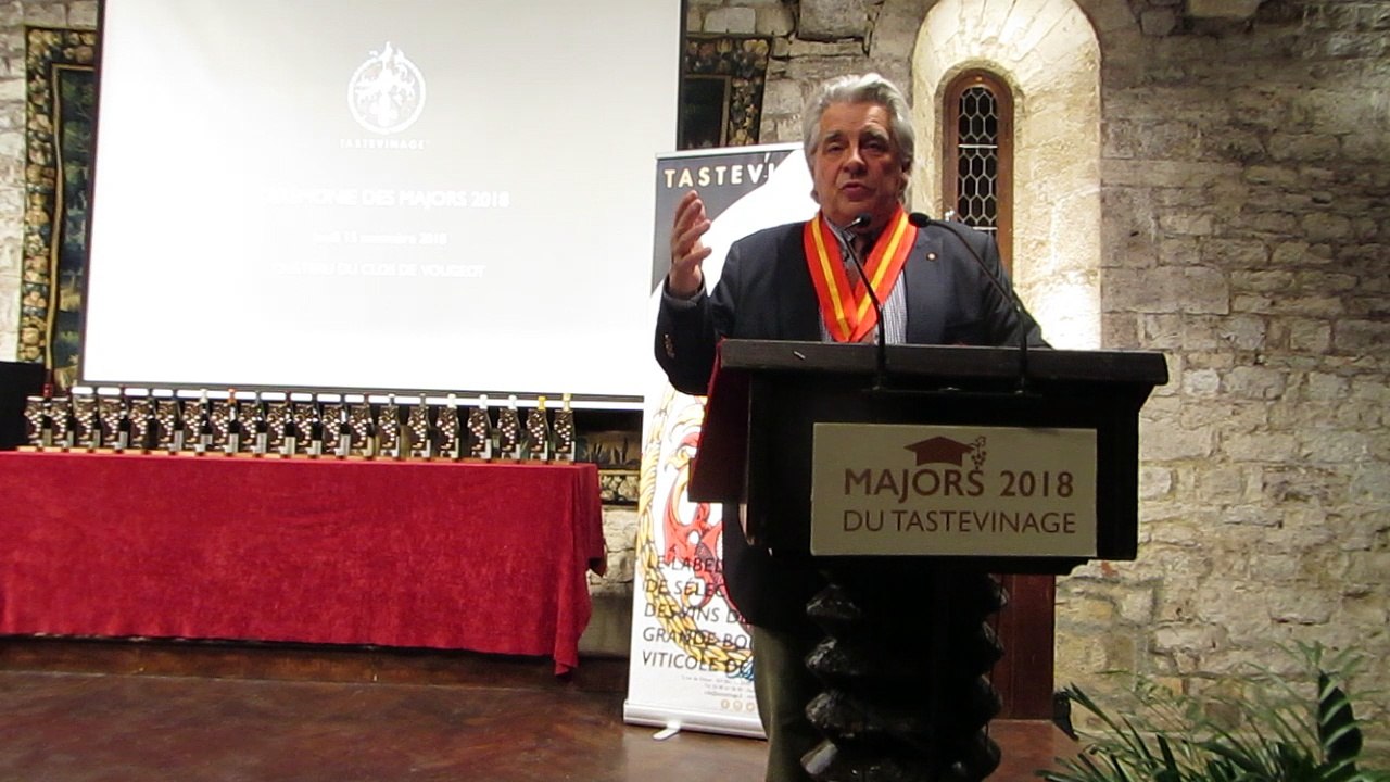 La Confrérie des  Chevaliers du Tastevin défend toutes les appellations de Bourgogne