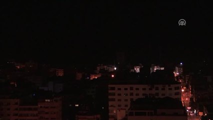 İsrail'in Gazze'ye Yönelik Saldırıları Sürüyor