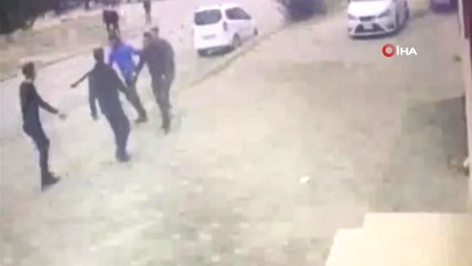 Sokak Ortasında Pompalı Tüfekli Kız Kavgası Kamerada