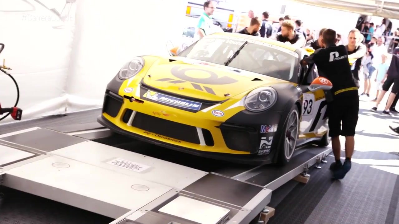 Die technische Abnahme im Porsche Carrera Cup Deutschland