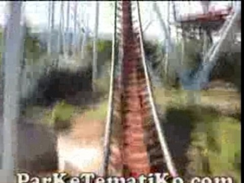 DRAGON KHAN montagne russe looping roller coaster