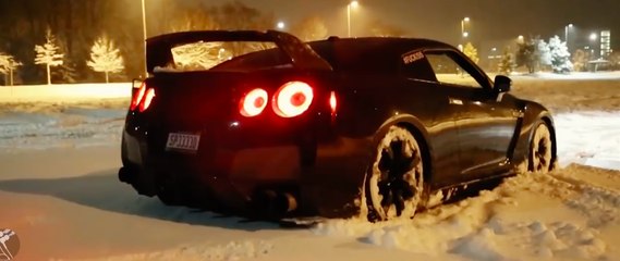 VÍDEO: ¡Festival de drifts! Qué pasada como derrapan