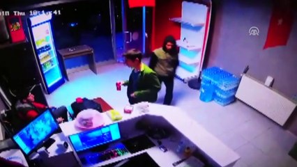 Çalınan telefonuna değil içindeki sınav notlarına üzülüyor - ERZURUM