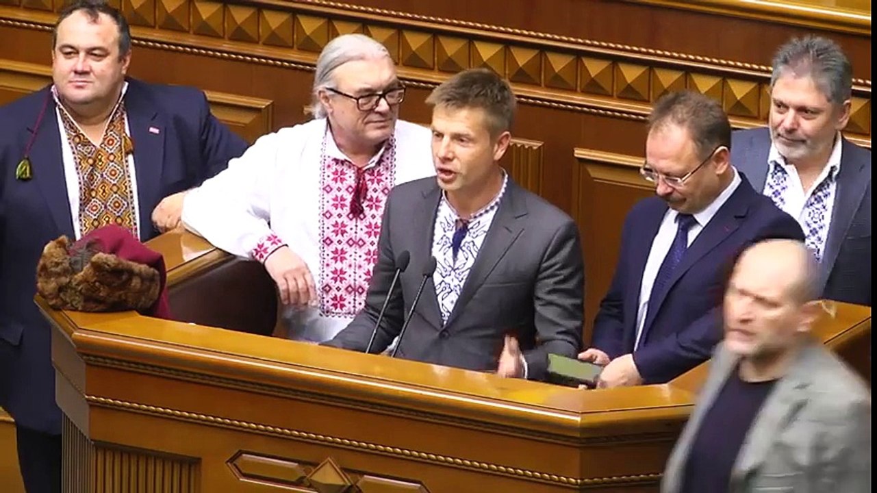 Гончаренко зачитав лист Путіну в Раді - чорт московський!