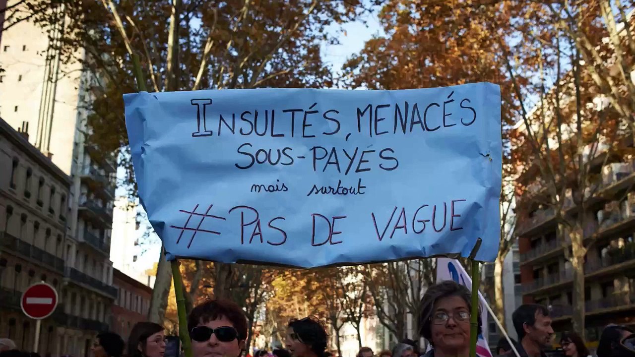 Un guide pour repérer la radicalisation à l'école