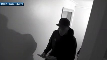 Quand Kylian Mbappé d chez des fans pour jouer à Fifa