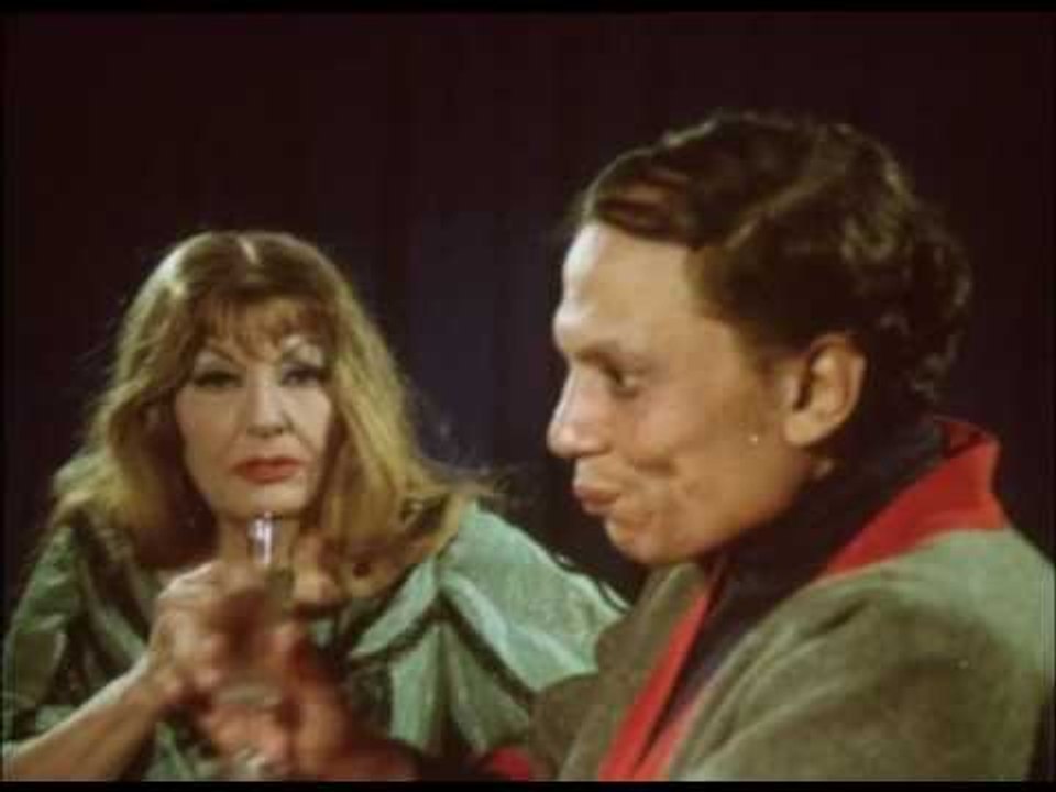 رجب يغير اسمه لى ريري عشان المحرات | فيلم رجب ف...