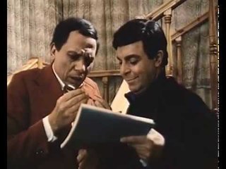 بس هنتحر ازاي وانا جبان .. بسيطة ... | فيلم إحترس من الخط