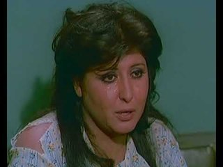 هتكوني مين يعني .. انتي وحده من برا متزوقاااااا ومن جوا فاضيااااا | فيلم حتى لا يطير الدخان