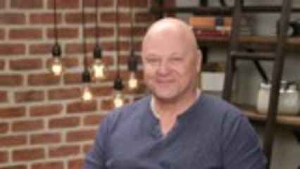 Michael Chiklis On His Compelling Role in '1985:' "I Like to Play Human Beings" | In Studio